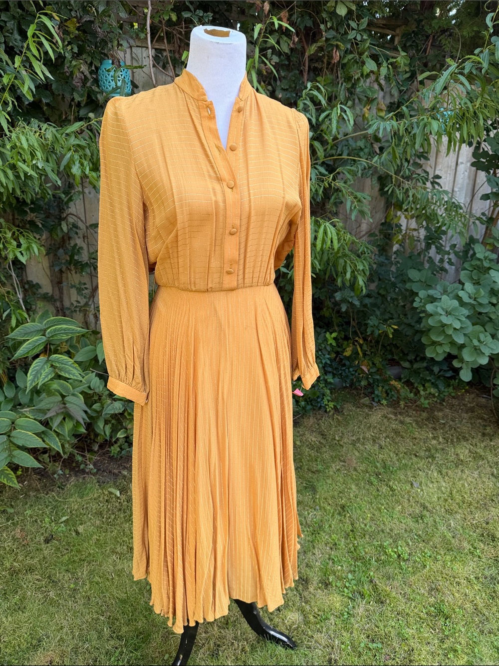 80’s Mustard w metallic gold thread  Long-Sleeve Pleated Midi Dress
